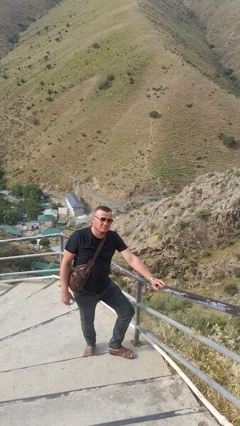  ,   Jobir Ibodov, 33 ,     , c 