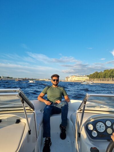  ,   Shivam, 24 ,   ,   , c , 
