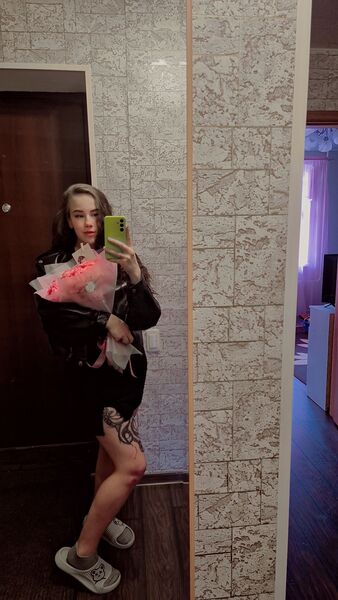  ,   Alena, 19 ,   ,   