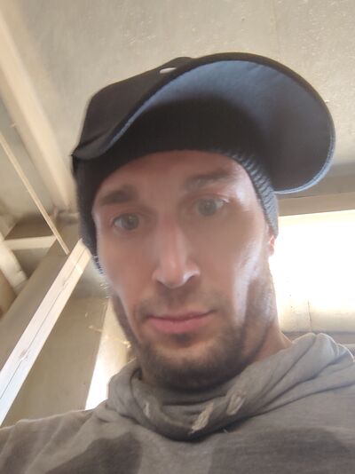  ,   Ivan, 38 ,   ,   