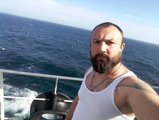  ,   Vik, 36 ,   , 