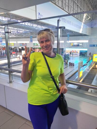  ,   Ekaterina, 45 ,   c 