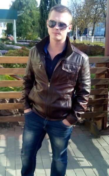  ,   Roman, 32 ,   