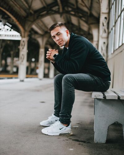  -,   , 25 ,   ,   