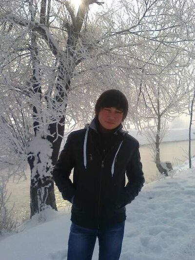  ,   Islambek, 32 ,   