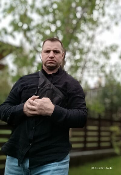  ,   Dima, 44 ,   ,   , c , 