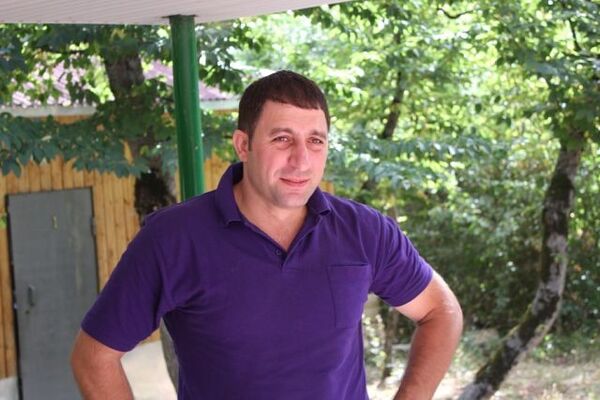  ,   Mezahir, 44 ,   ,   , c 
