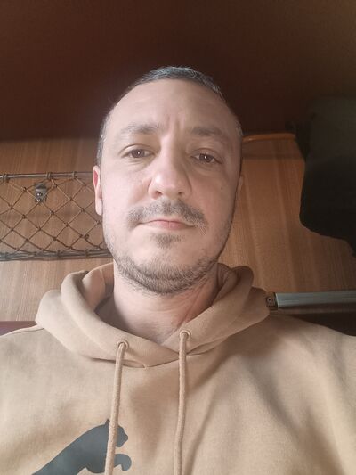  ,   Ignor, 37 ,   ,   
