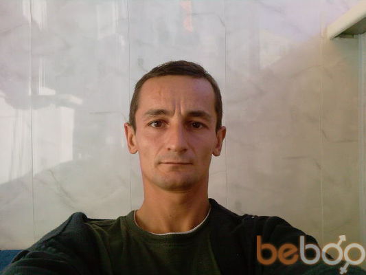  ,   Sergej, 45 ,   