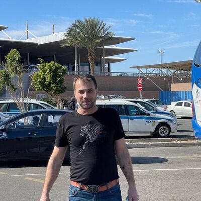  ,   Sasha, 43 ,     , c 