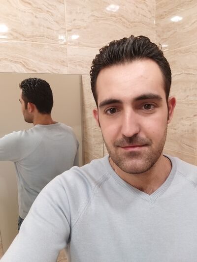  -,   Mazen, 42 ,   ,   , c 