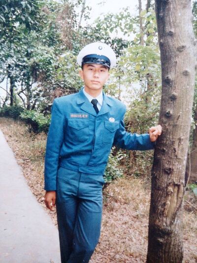  ,   Lin Cheng, 56 ,   ,   