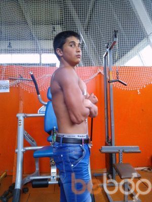  ,   Fariz, 33 ,   