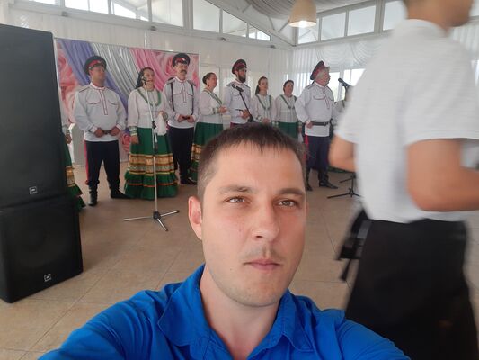  ,   Alexey, 33 ,   c 
