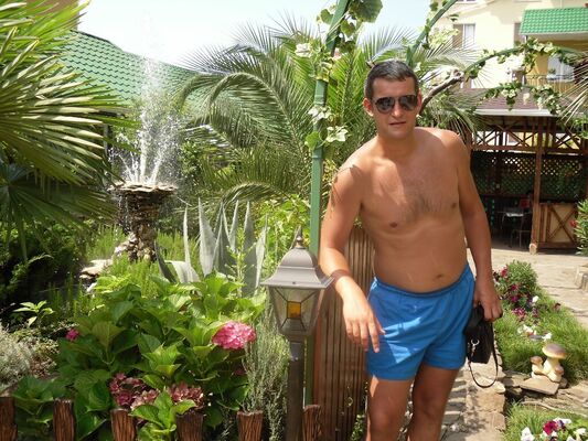  ,   Tolyas, 43 ,   ,   
