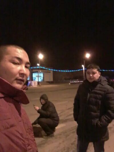  ,   Samat, 37 ,   ,   , c , 