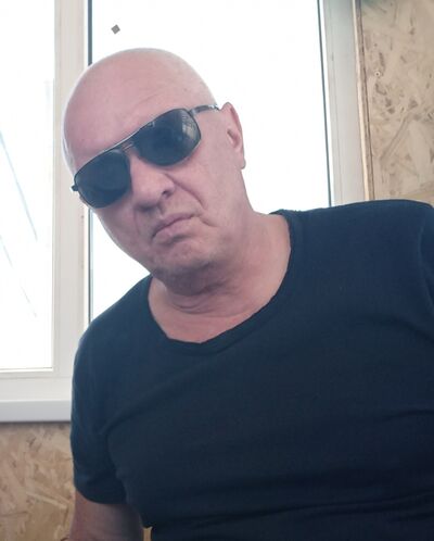  ,   Vlad, 55 ,   c 