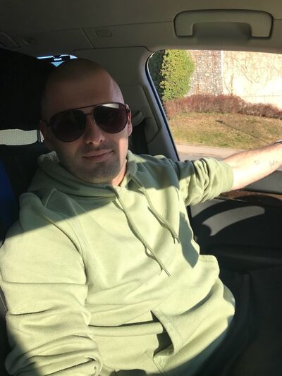  ,   Ruslan, 32 ,   ,   