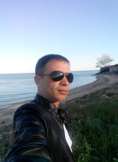 ,   Turist, 42 ,   ,   , c 