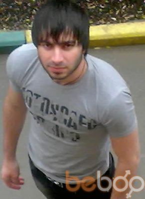  ,   Robin, 40 ,   