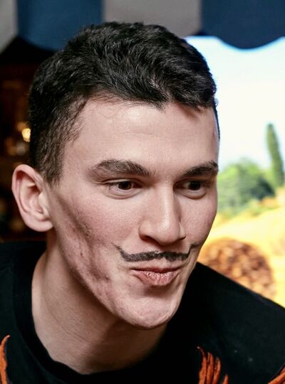  ,   Giovanni, 30 ,   