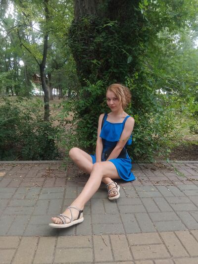  ,   Lisa, 22 ,     , c 