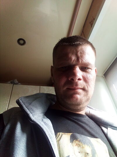  ,   Denis, 42 ,   ,   