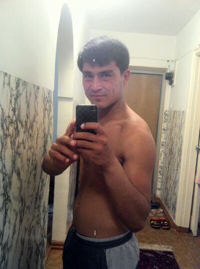  ,   Kurbanchik, 33 ,   
