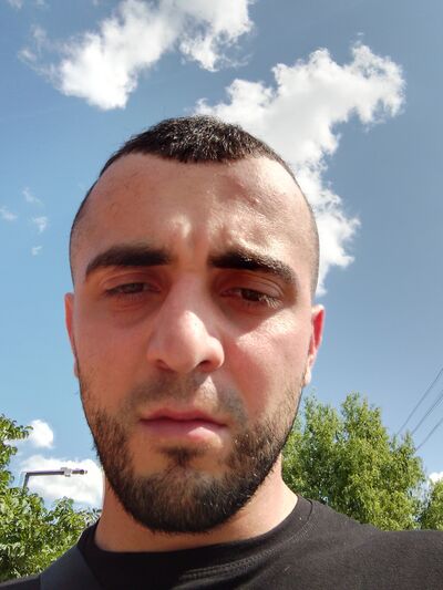  -,   Maxim, 26 ,   ,   