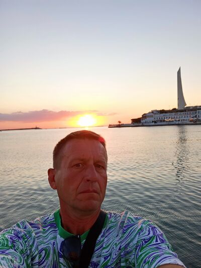  ,   Eidyard, 51 ,   ,   