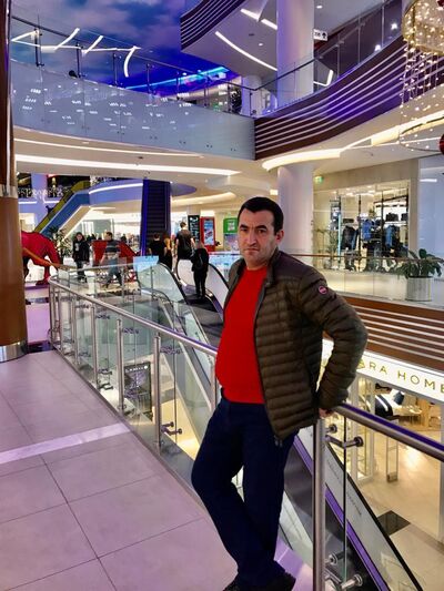  ,   Misha, 53 ,   ,   