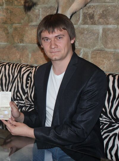  ,   Paavo, 37 ,  