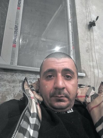  ,   D e v i d i, 37 ,   ,   