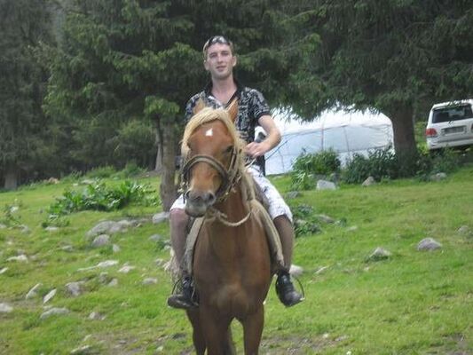  ,   Vanhik, 36 ,     , c 
