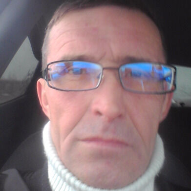  ,   Petr, 54 ,  