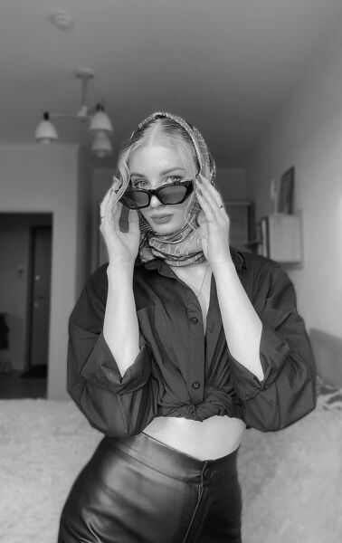  ,   , 21 ,   c 