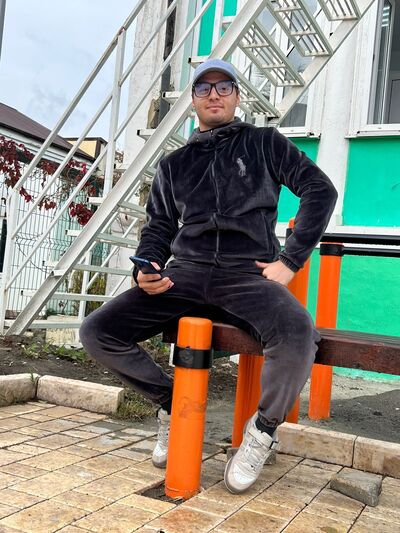  ,   Mustafa, 21 ,   ,   , 