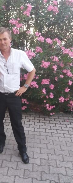  -,   Lubomir, 63 ,  