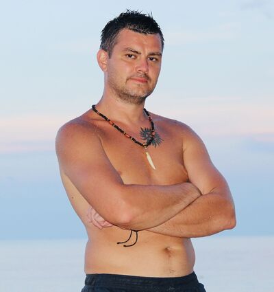  ,   Stas, 44 ,  