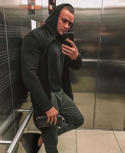  Acala del Rio,   Nikolay, 30 ,   ,   