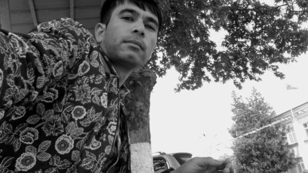  ,   Nurbek, 33 ,   ,   , c , 