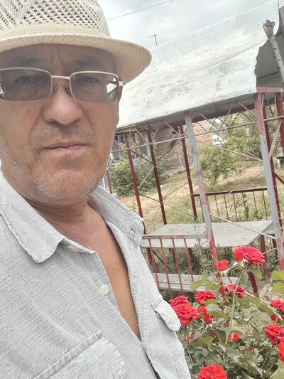  Lambeth,   , 52 ,   ,   