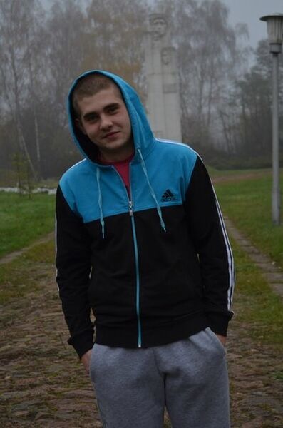  ,   Zhenya, 30 ,   