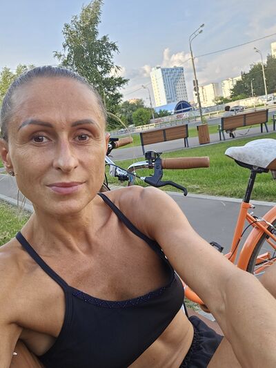  ,   Zolly, 49 ,   ,   
