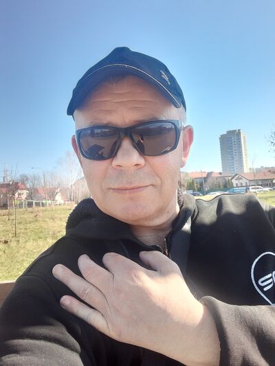 ,   Igor, 56 ,   c 