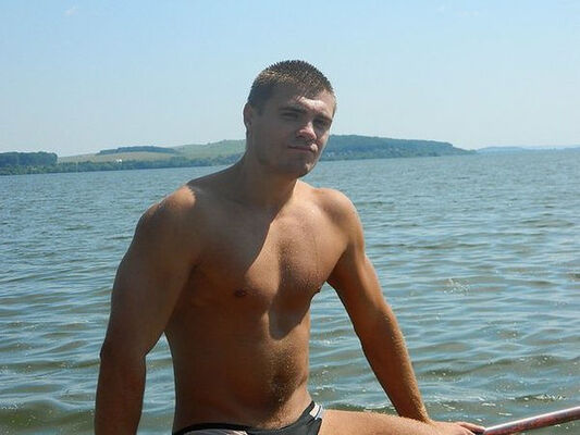  ,   Emil, 39 ,   ,   , c 