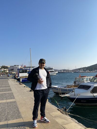  -,   Renat, 25 ,   ,   
