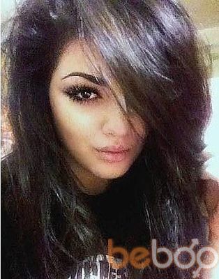  ,   Nelli, 32 ,   