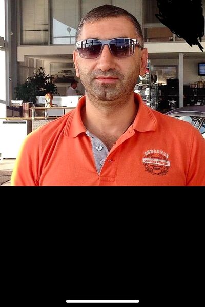  ,   Nikos, 40 ,  