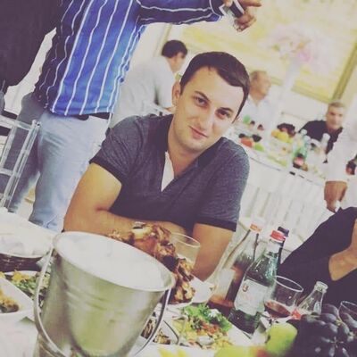  ,   Davo, 30 ,   ,   